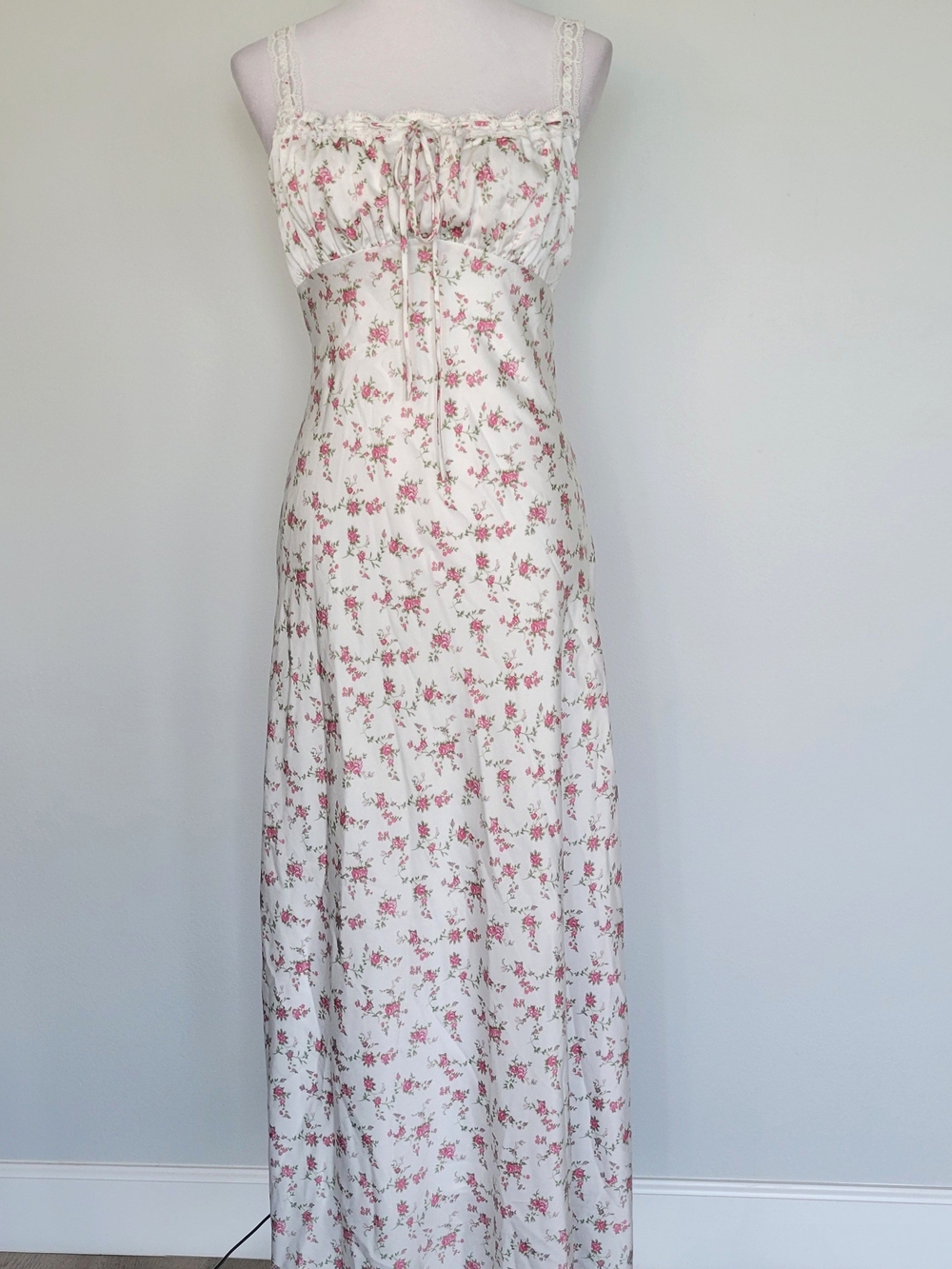 ALTAR'D STATE Kya Floral Lace-Trim Milkmaid Slip Maxi Dress Ivory Rose Sz Large - Picture 2 of 16